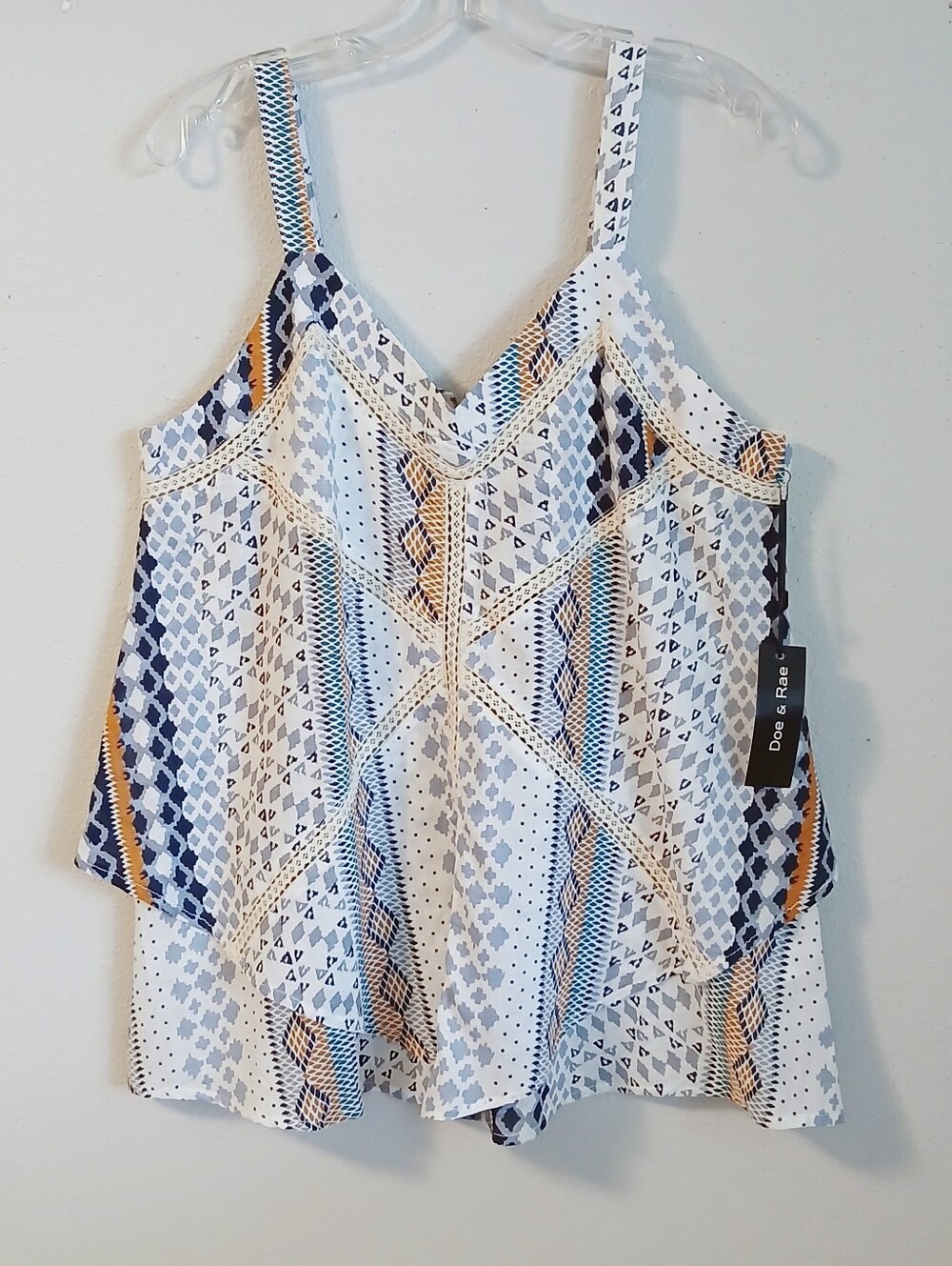 Doe & Rae White, Blue & Tan Geometric Print Camisole Top Size Medium